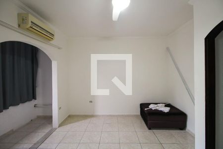 Quarto Suíte de casa para alugar com 3 quartos, 180m² em Jardim Sao Roberto, São Paulo
