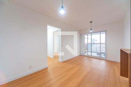 Sala de apartamento para alugar com 2 quartos, 68m² em Casa Branca, Santo André