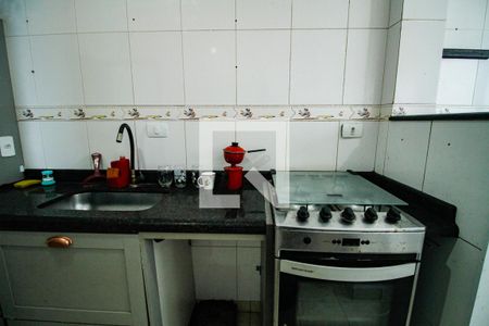 Cozinha de apartamento para alugar com 2 quartos, 66m² em Vila Caiçara, Praia Grande