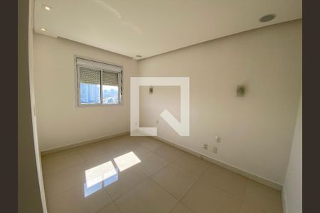Quarto 1 de apartamento para alugar com 2 quartos, 77m² em Vila Sonia, São Paulo