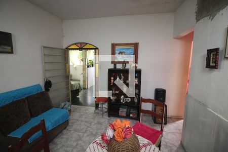 Sala 2 de casa à venda com 2 quartos, 525m² em Glória, Belo Horizonte