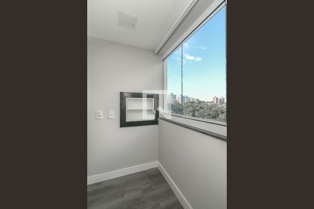 Sala de apartamento para alugar com 2 quartos, 68m² em Jardim Carvalho, Porto Alegre