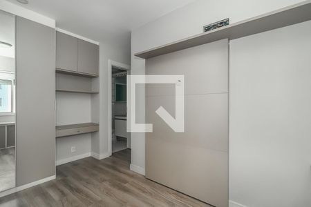 Quarto Suíte de apartamento para alugar com 2 quartos, 68m² em Jardim Carvalho, Porto Alegre