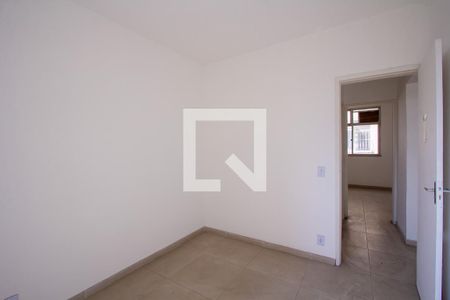 Quarto 1 de apartamento para alugar com 2 quartos, 65m² em Brasilândia, São Gonçalo