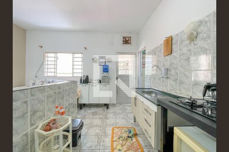 Sala e Cozinha (Casa Superior) de casa à venda com 2 quartos, 408m² em Jardim das Flores, Osasco