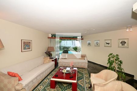 Sala de casa à venda com 4 quartos, 374m² em Vila Sonia, São Paulo