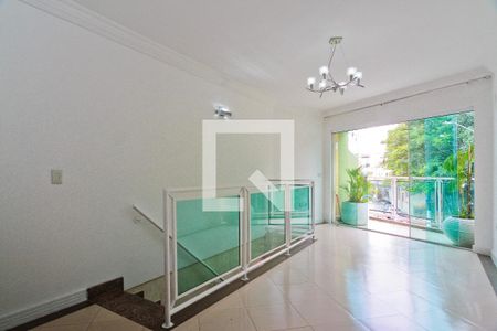 Sala de casa para alugar com 2 quartos, 100m² em Jardim Monjolo, São Paulo