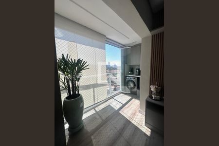 Sala de apartamento à venda com 3 quartos, 66m² em Jardim Timbauhy, Barueri