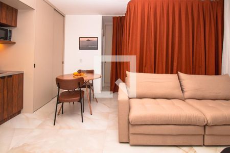 Sala de kitnet/studio para alugar com 1 quarto, 35m² em Centro, Rio de Janeiro