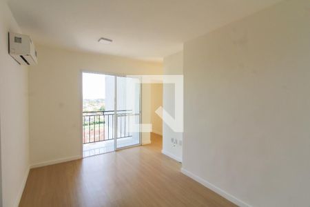 Sala de apartamento à venda com 3 quartos, 71m² em Igara, Canoas