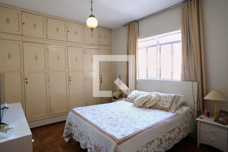Quarto de casa para alugar com 4 quartos, 206m² em Renascença, Belo Horizonte