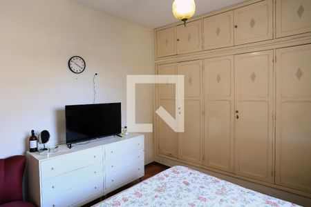 Quarto de casa para alugar com 4 quartos, 206m² em Renascença, Belo Horizonte