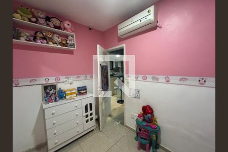 Quarto 1 de casa para alugar com 4 quartos, 100m² em Anchieta, Rio de Janeiro