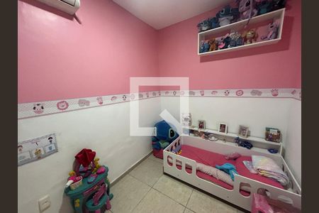 Quarto 1 de casa para alugar com 4 quartos, 100m² em Anchieta, Rio de Janeiro