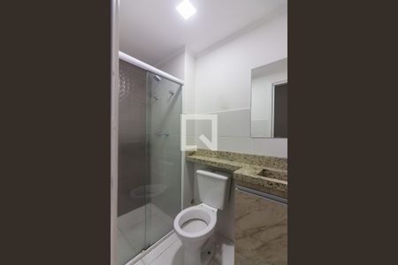 Banheiro  de apartamento à venda com 2 quartos, 52m² em Jardim Roberto, Osasco