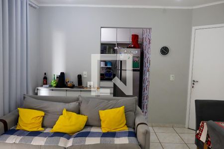 sala de apartamento para alugar com 2 quartos, 52m² em Jardim Roberto, Osasco