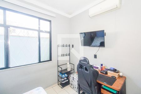 Quarto de casa à venda com 2 quartos, 180m² em Vila Valqueire, Rio de Janeiro