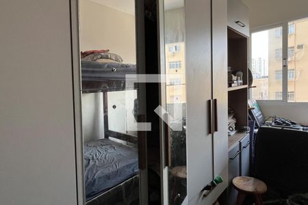 Quarto 1 de apartamento para alugar com 2 quartos, 46m² em Embaré, Santos