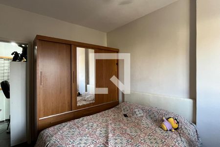 Quarto 2 de apartamento para alugar com 2 quartos, 46m² em Embaré, Santos