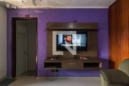 Sala de casa para alugar com 3 quartos, 250m² em Vila Sopreter, Poá