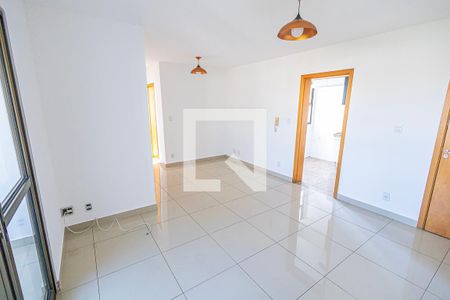 Sala de apartamento para alugar com 3 quartos, 86m² em Castelo, Belo Horizonte