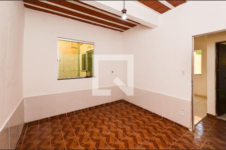 Quarto 1 de casa para alugar com 3 quartos, 110m² em Sagrada Família, Belo Horizonte