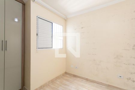 Quarto 1  de casa de condomínio para alugar com 2 quartos, 65m² em Jardim das Oliveiras, São Paulo