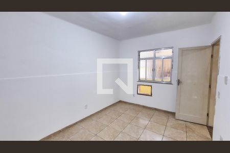 Quarto 1 de casa à venda com 2 quartos, 70m² em Bonsucesso, Rio de Janeiro