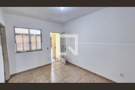 Sala de casa à venda com 2 quartos, 70m² em Bonsucesso, Rio de Janeiro
