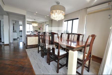 Sala de Jantar de apartamento à venda com 4 quartos, 230m² em Vila Maria Alta, São Paulo