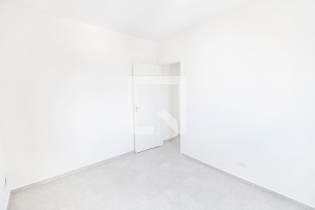 Quarto 1 de apartamento para alugar com 2 quartos, 54m² em Jardim Maria Helena, Barueri