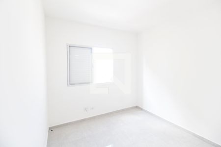 Quarto 1 de apartamento para alugar com 2 quartos, 54m² em Jardim Maria Helena, Barueri