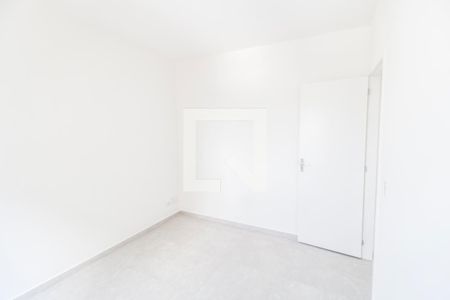 Quarto 1 de apartamento para alugar com 2 quartos, 54m² em Jardim Maria Helena, Barueri