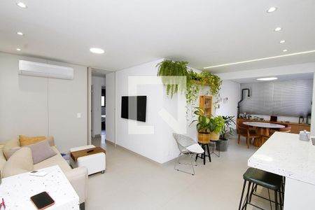 Sala de apartamento à venda com 3 quartos, 95m² em Coração Eucarístico, Belo Horizonte