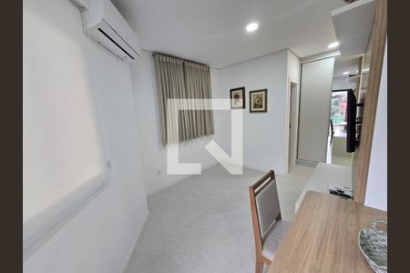 Sala de casa para alugar com 1 quarto, 26m² em Santa Monica, Florianópolis