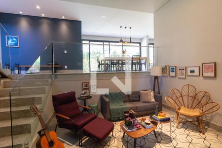 Salas de casa de condomínio à venda com 4 quartos, 280m² em Residencial Parque dos Alecrins, Campinas