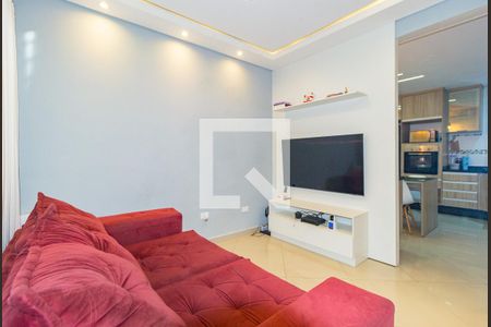 Sala de casa à venda com 3 quartos, 140m² em Parque Sevilha, São Paulo