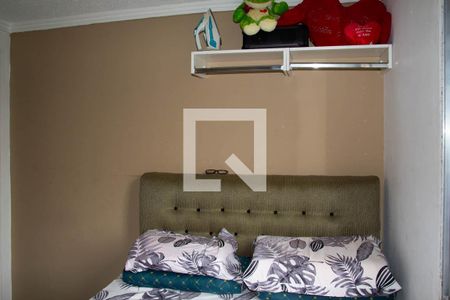 QUARTO 1 de apartamento para alugar com 2 quartos, 49m² em Jardim Santo Andre, São Paulo