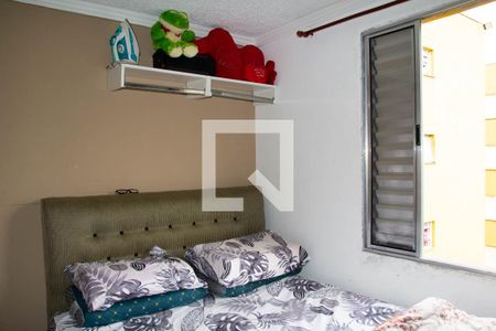 QUARTO 1 de apartamento para alugar com 2 quartos, 49m² em Jardim Santo Andre, São Paulo