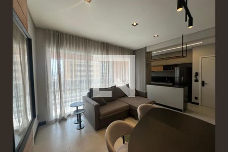 Sala de apartamento para alugar com 1 quarto, 55m² em Alphaville, Barueri