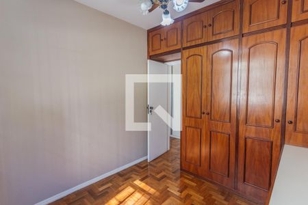 Quarto 2 de apartamento para alugar com 4 quartos, 116m² em Santo Antônio, Belo Horizonte