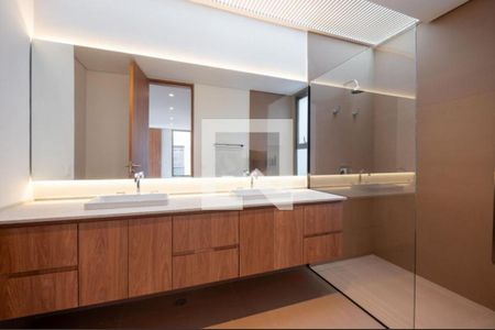 Casa à venda com 3 quartos, 420m² em Vila Nova Conceição, São Paulo