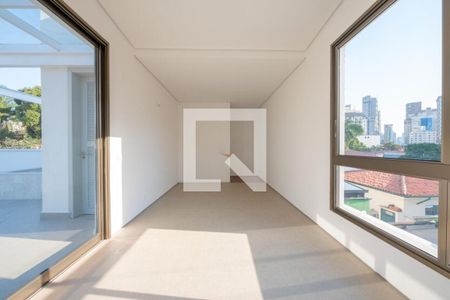 Casa à venda com 3 quartos, 420m² em Vila Nova Conceição, São Paulo