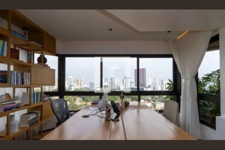 Apartamento à venda com 3 quartos, 323m² em Vila Madalena, São Paulo