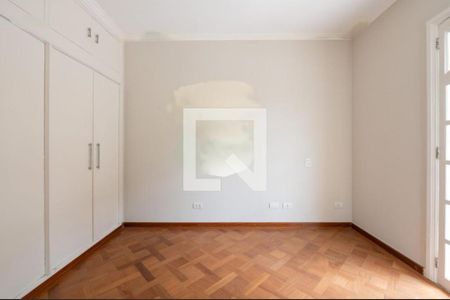 Casa à venda com 4 quartos, 384m² em Jardim America, São Paulo