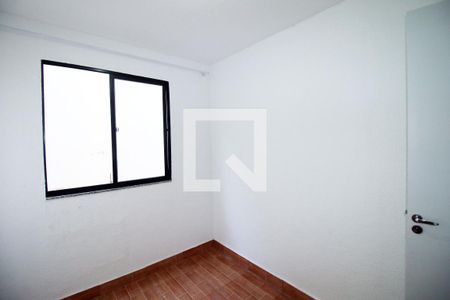 Quarto 2 de apartamento para alugar com 2 quartos, 41m² em Irajá, Rio de Janeiro
