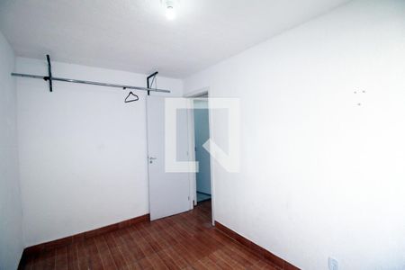 Quarto 1 de apartamento para alugar com 2 quartos, 41m² em Irajá, Rio de Janeiro