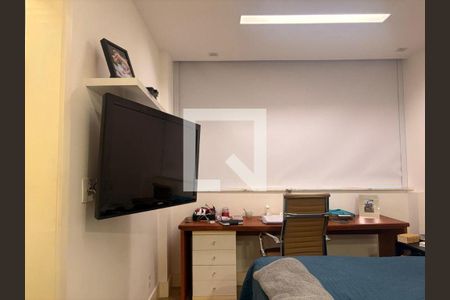 Apartamento à venda com 3 quartos, 125m² em Icaraí, Niterói