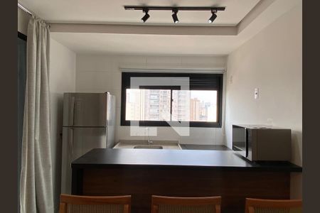 Sala - Cozinha de apartamento para alugar com 1 quarto, 39m² em Km 18, Osasco