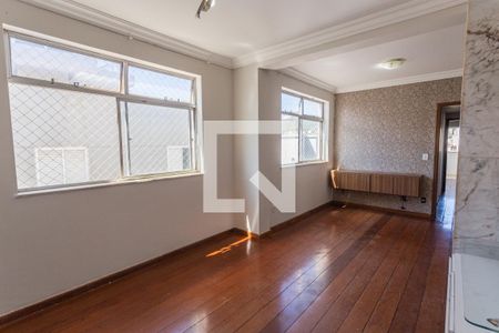 Sala de apartamento para alugar com 3 quartos, 100m² em São Pedro, Belo Horizonte